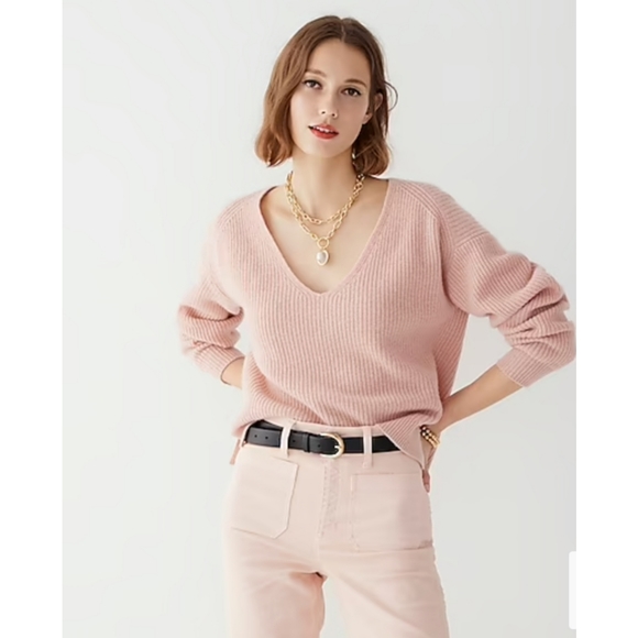 36. J.Crew Ribbed cashmere oversized V-neck sweater - Picture 2 of 9